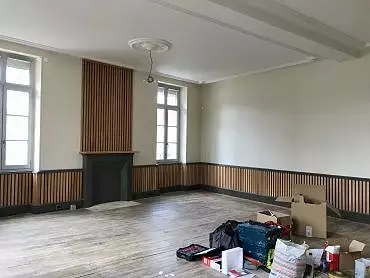 Illustration de Salle du conseil et des mariages - avril 2021