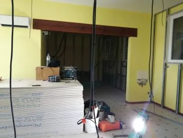 Illustration de Intérieur : début des travaux