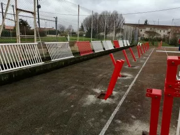 Illustration de L'installation des barrières