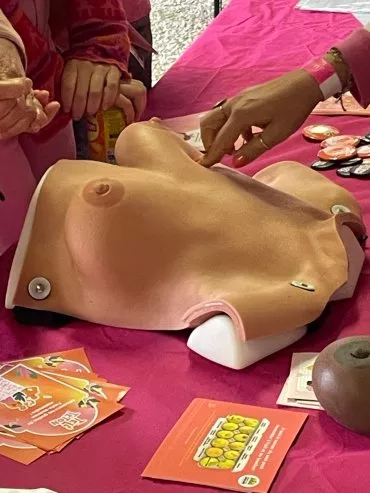 Illustration de L'atelier pouet pouet de Jeune & Rose