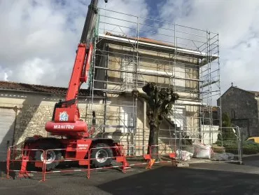 Illustration de Travaux de couverture par l'entreprise Lascoux