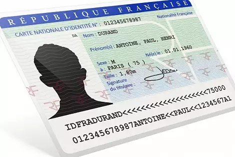 Illustration de Pièces d'identité