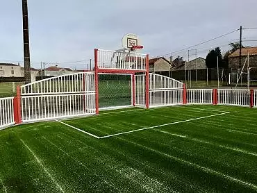 Illustration de Le city stade installé