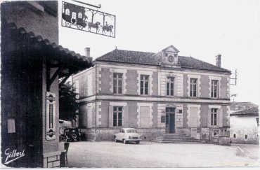 2-4-mairie_ho_tel_des_voyageurs.jpg