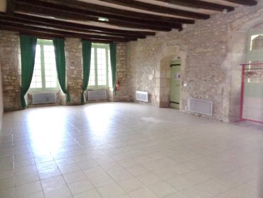 Salle du logis de Saint-Amant-de-Bonnieure